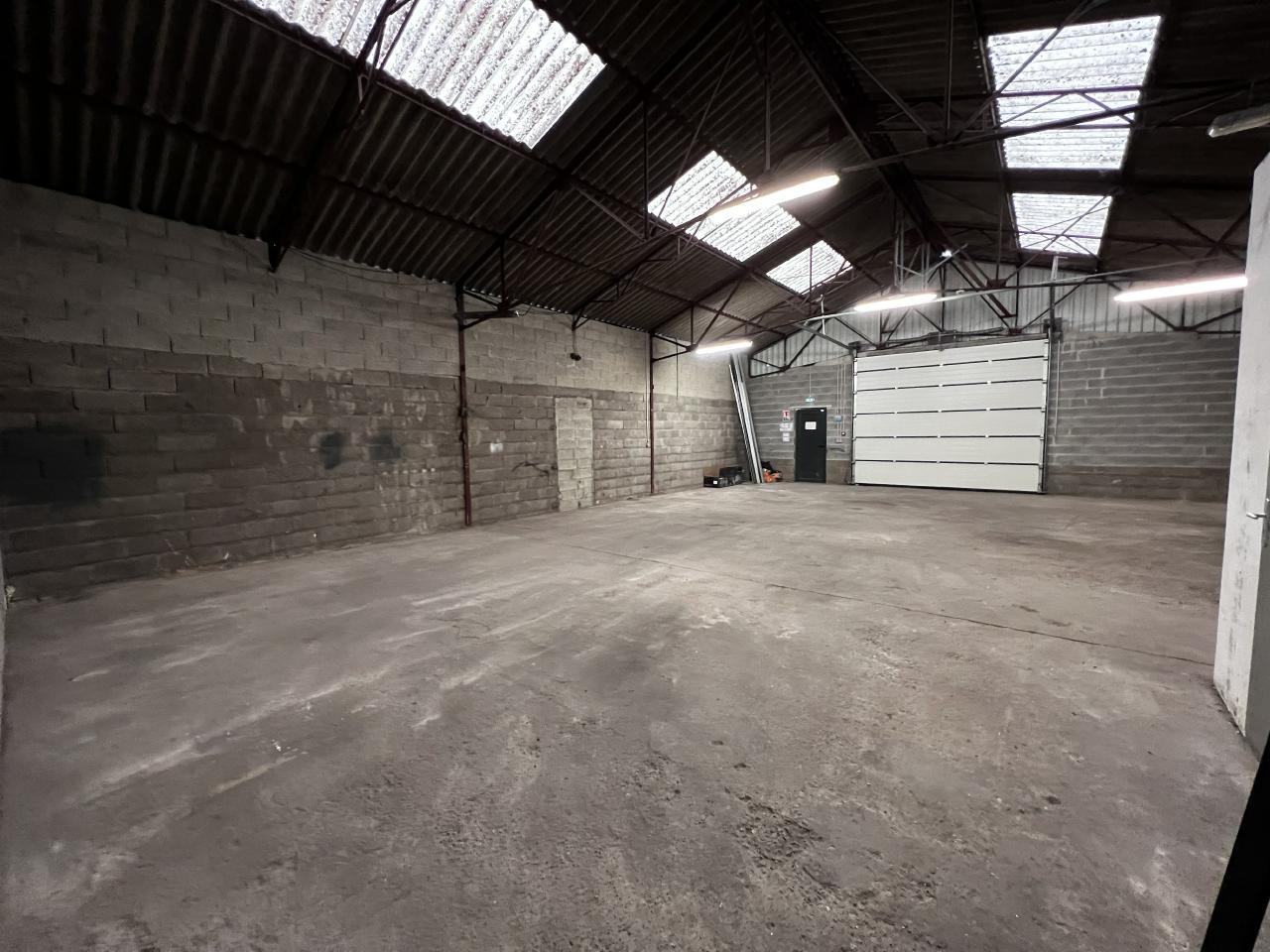 Local d'activité Veigné 575m² Location local d'activité Veigné Indre-et-Loire OLACT2534067 4